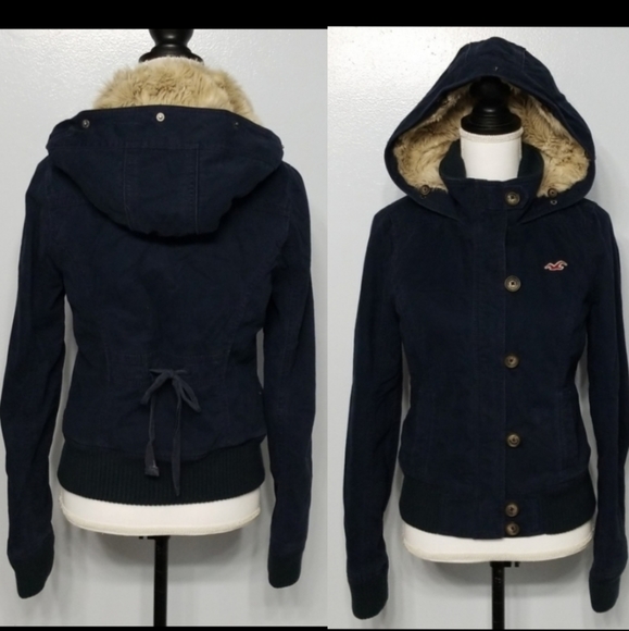 Hollister Jackets & Blazers - Hollister fully lined faux fur tie back coat - M